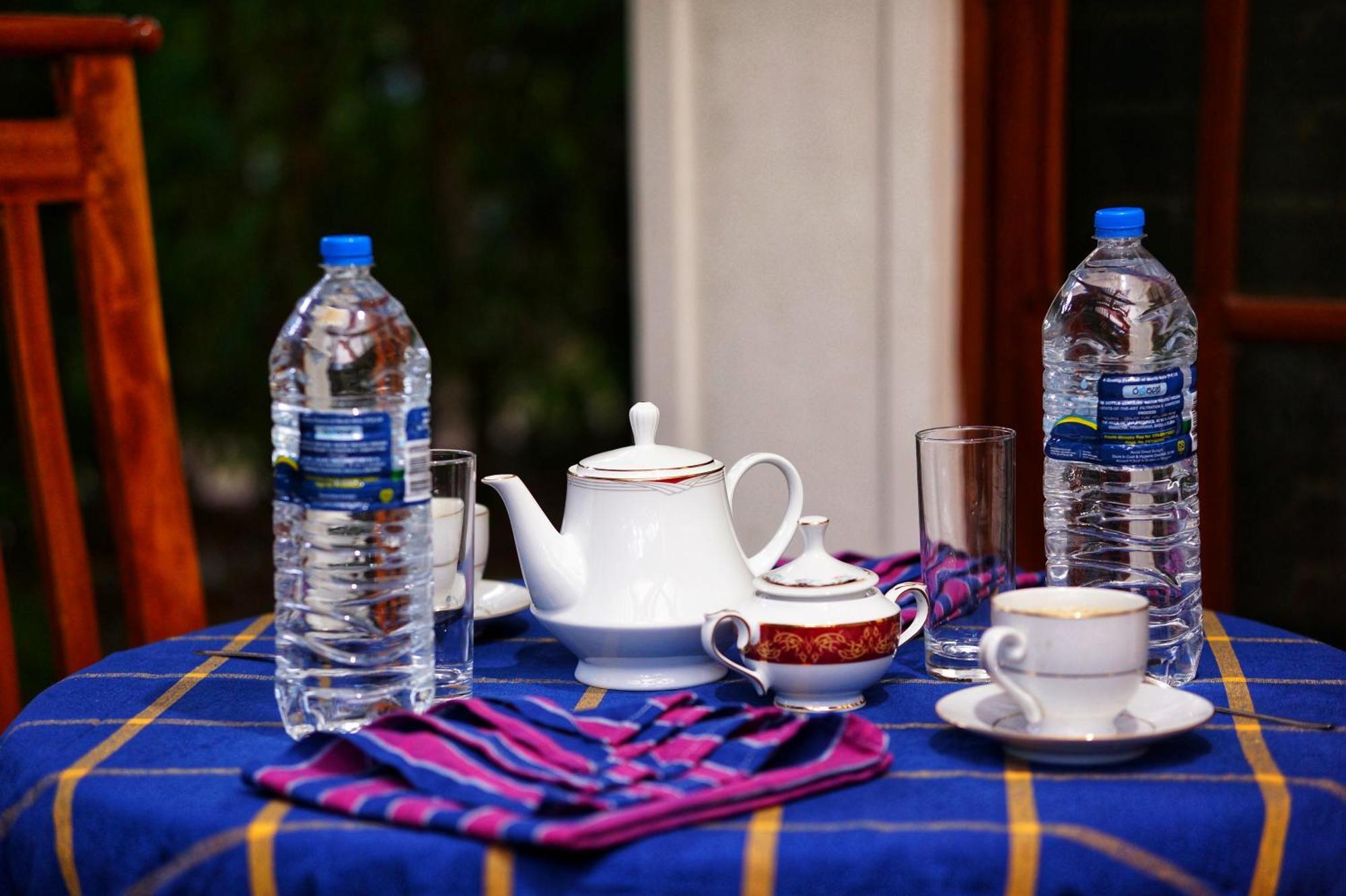 Lily'S Garden Resort Сігірія Екстер'єр фото